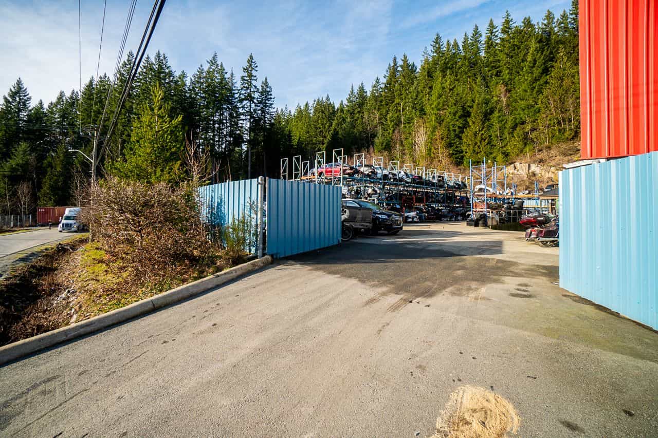 Real estate listing
