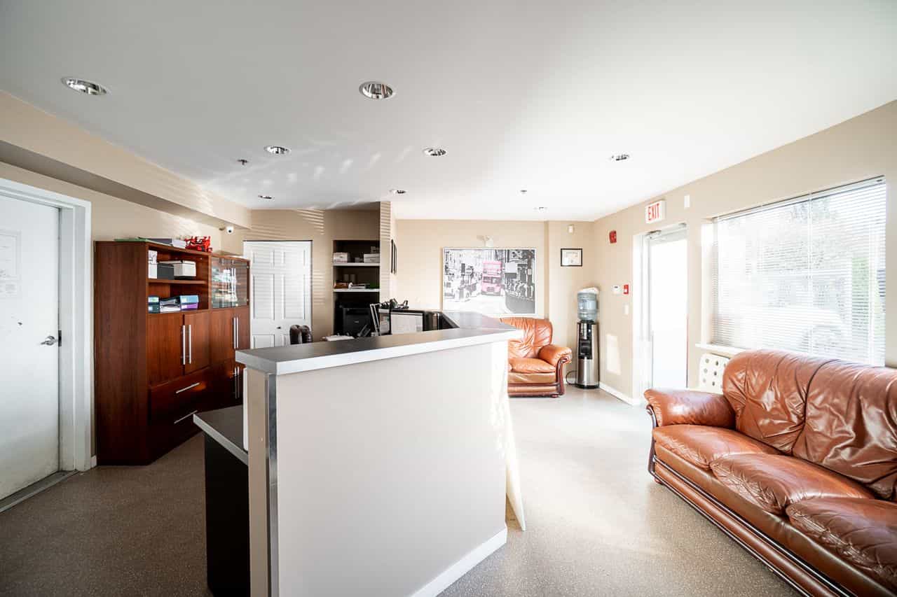 Real estate listing