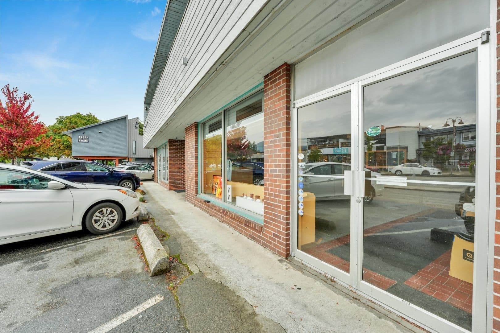 Real estate listing
