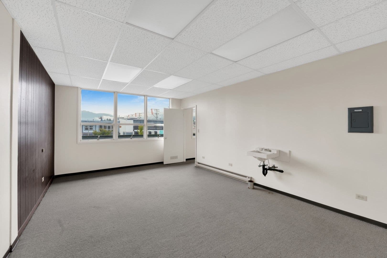 Real estate listing
