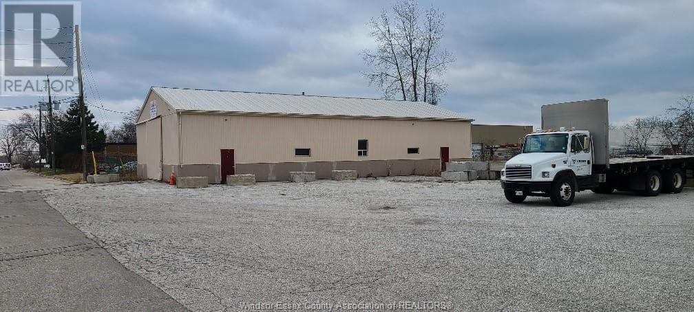 Real estate listing