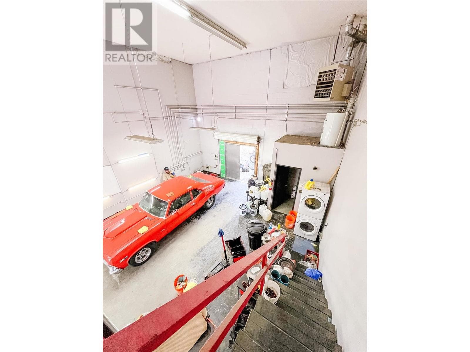 Real estate listing