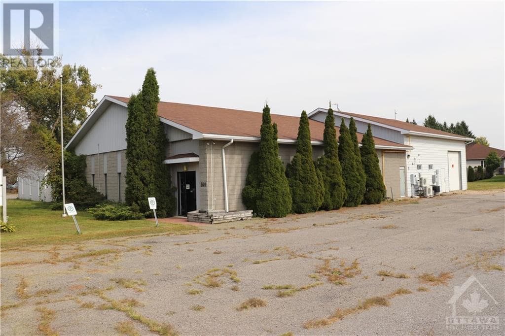 500 VAN BUREN STREET, Kemptville, Ontario