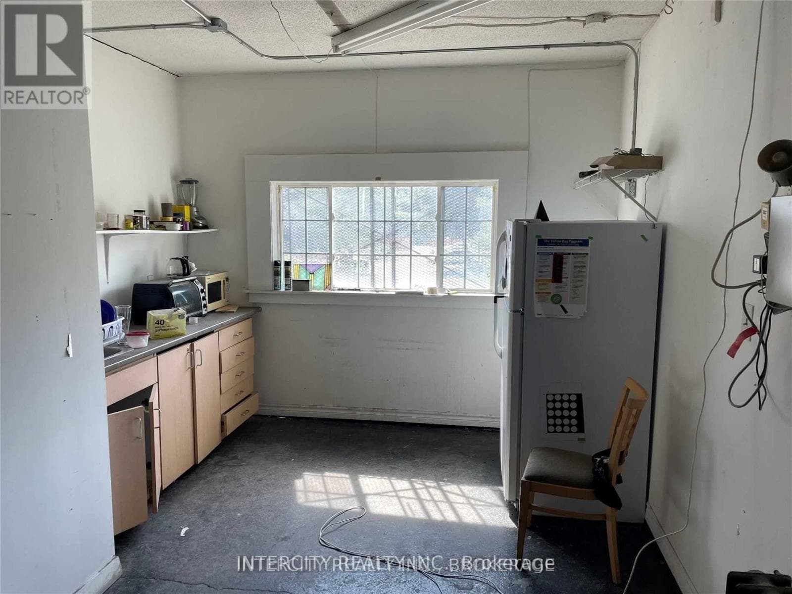 Real estate listing