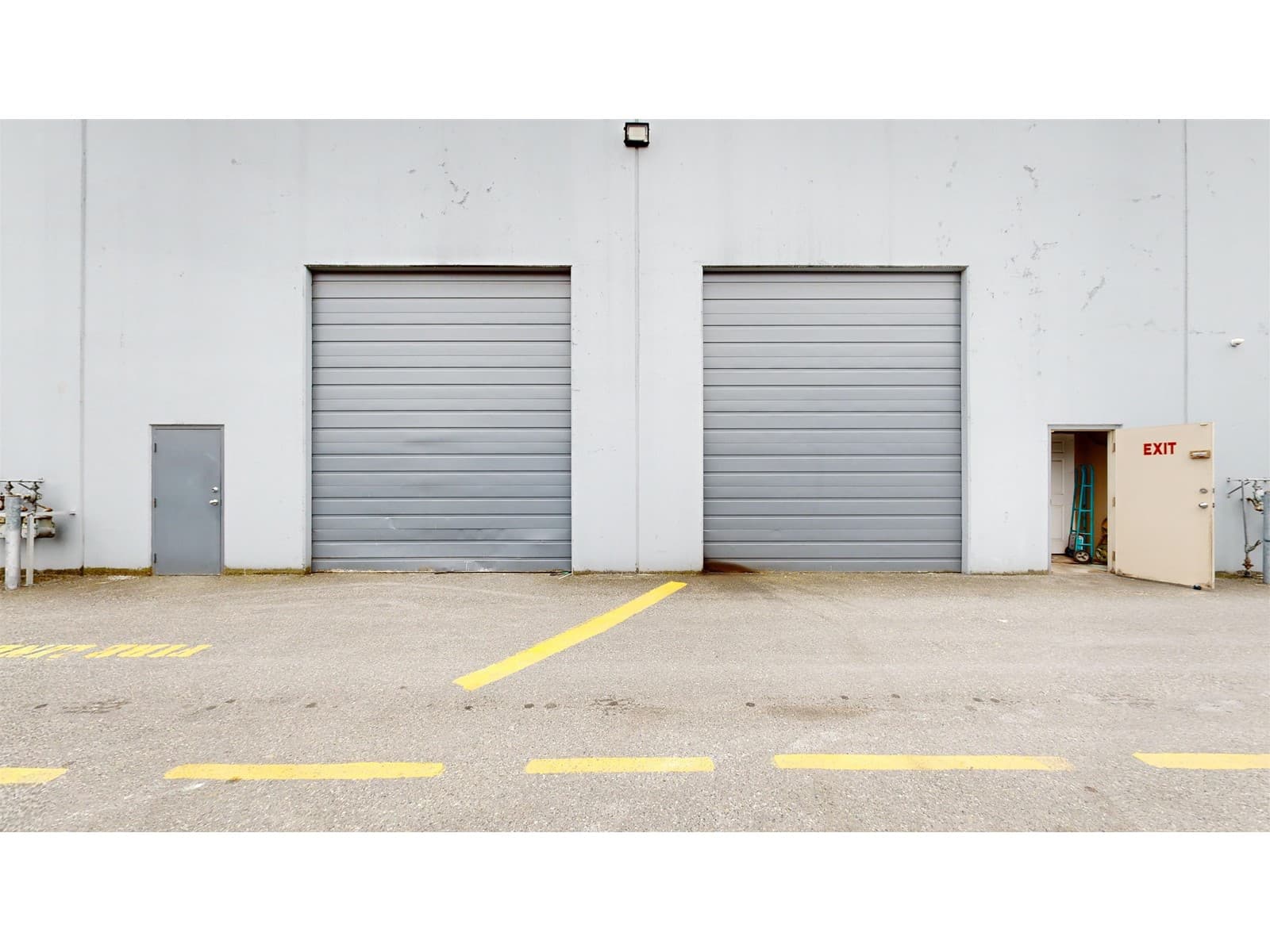 Real estate listing