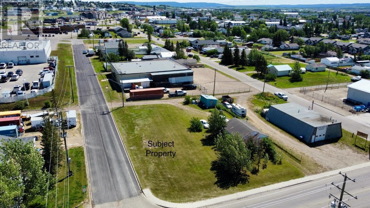 9800 17 Street, Dawson Creek, British Columbia