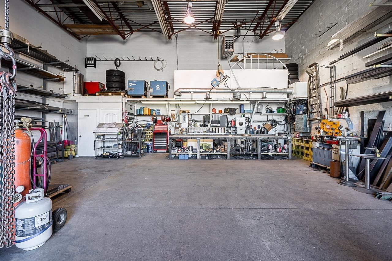 Real estate listing