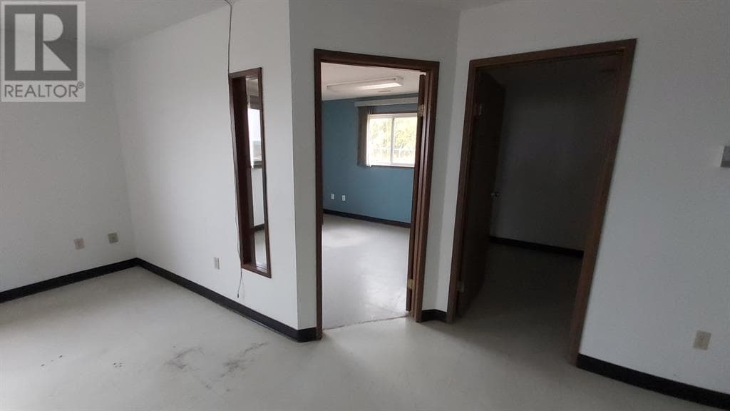 Real estate listing
