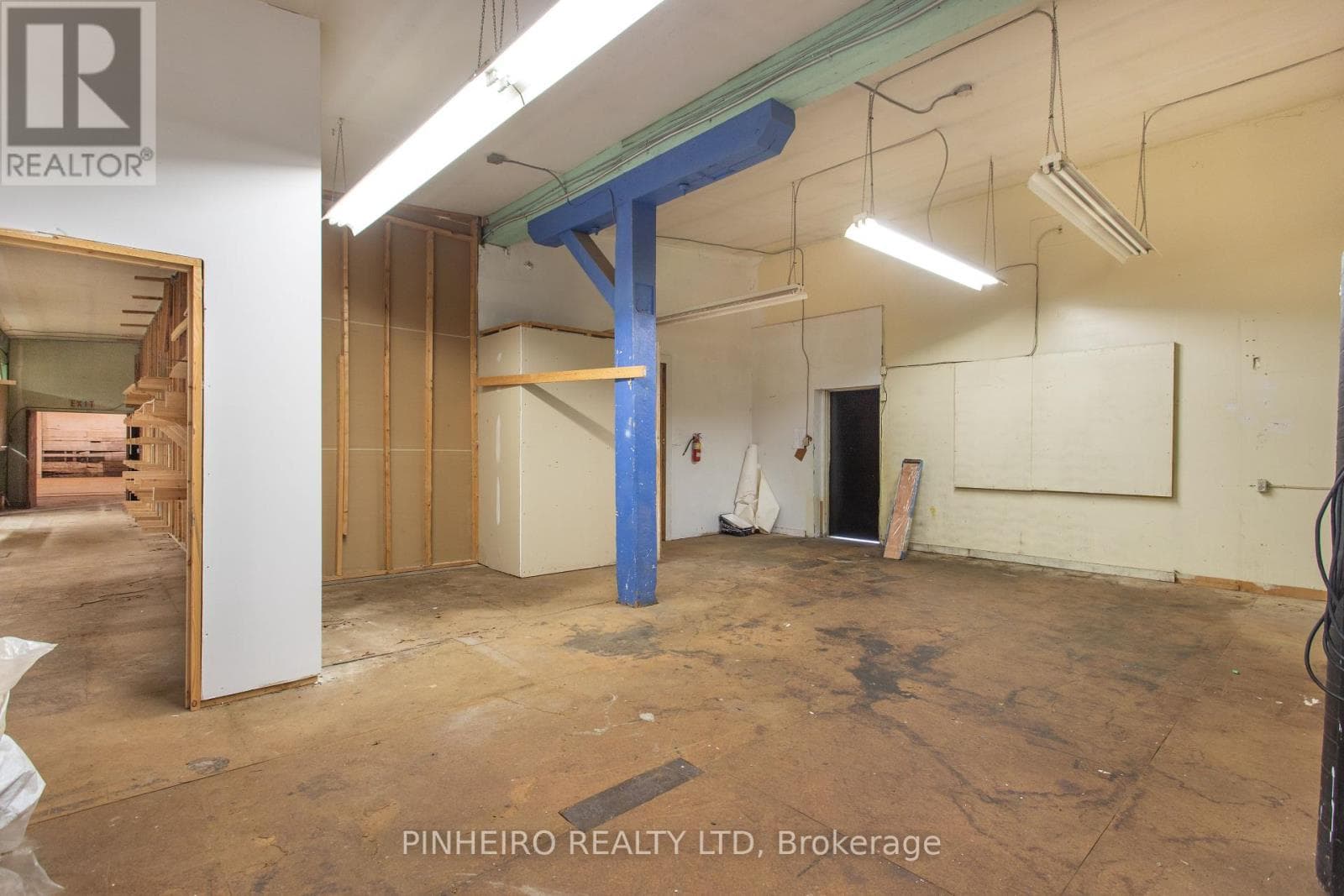 Real estate listing