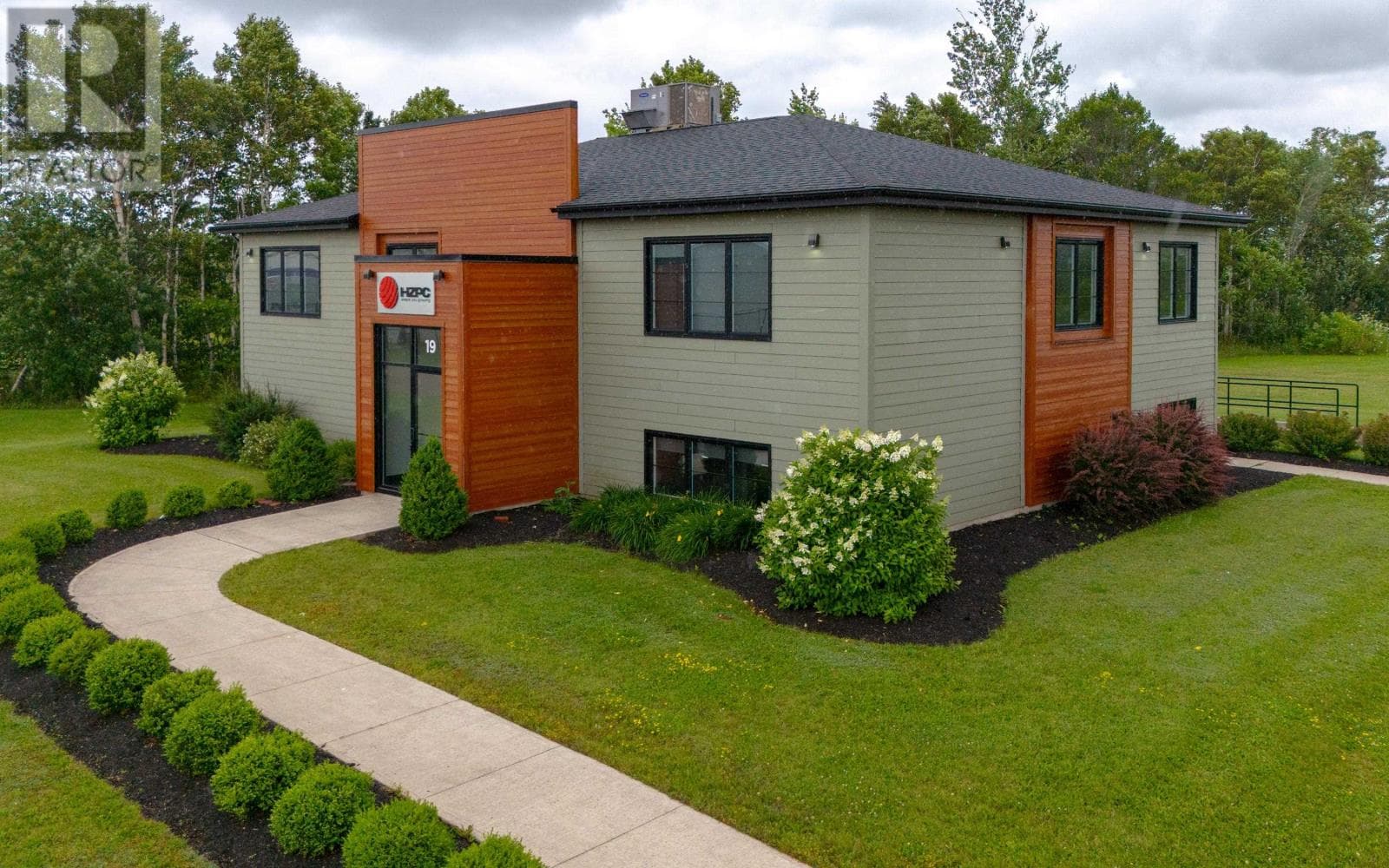 Real estate listing