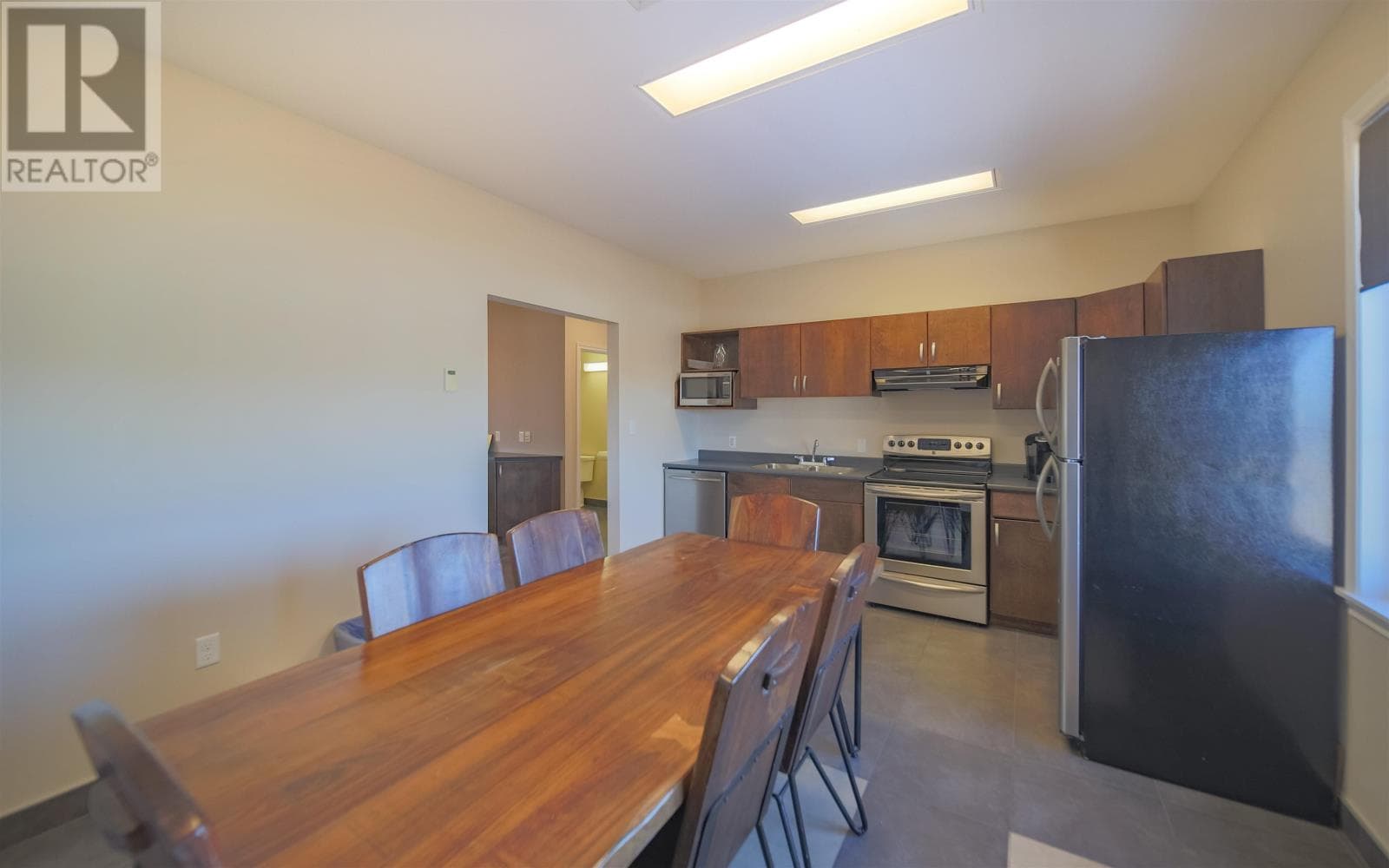 Real estate listing