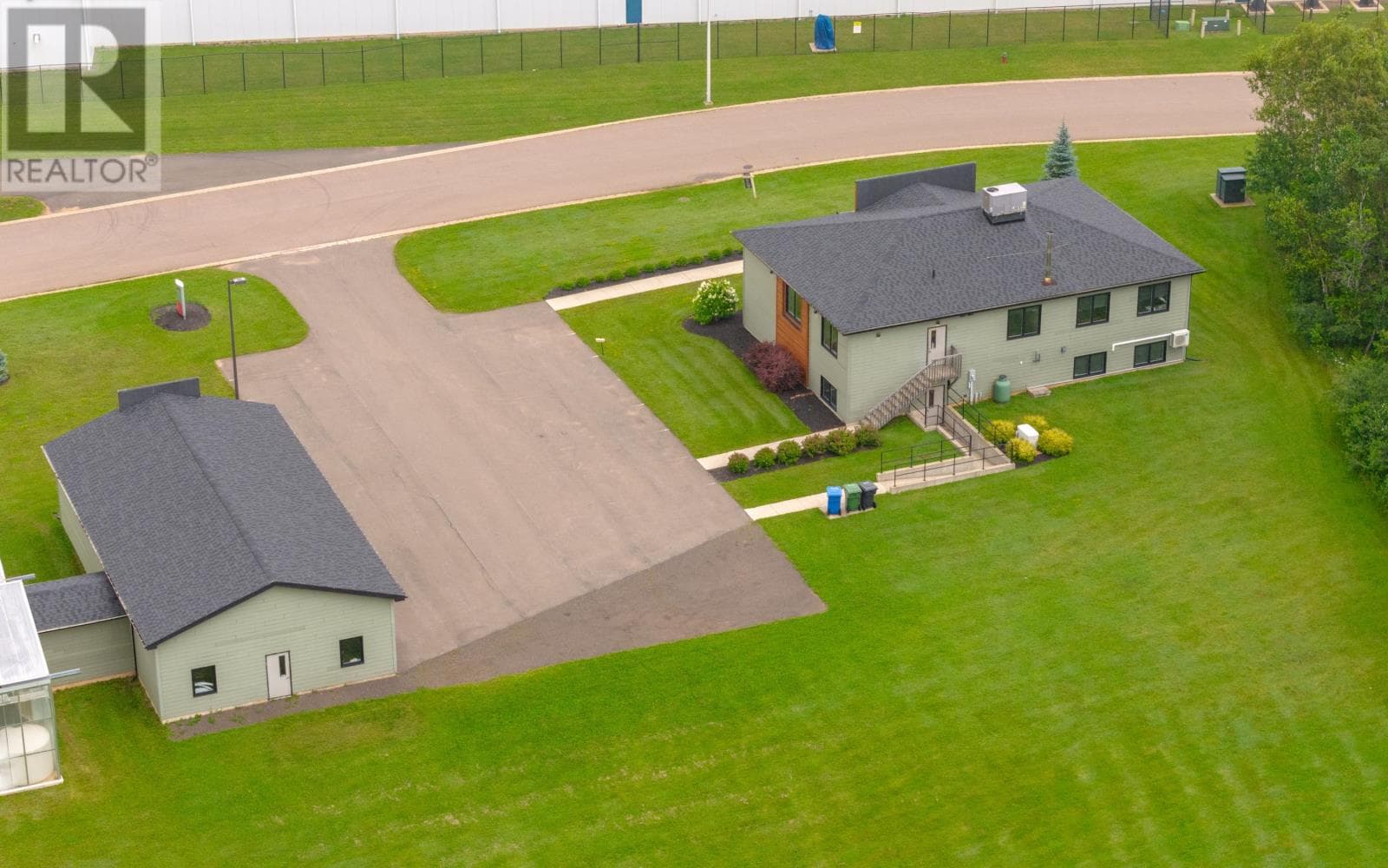 Real estate listing