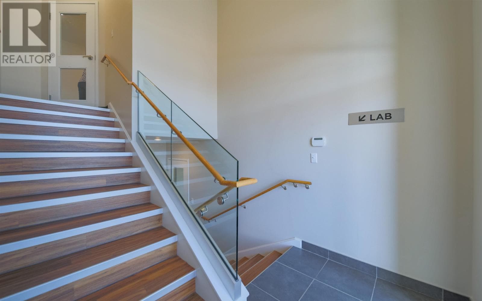 Real estate listing
