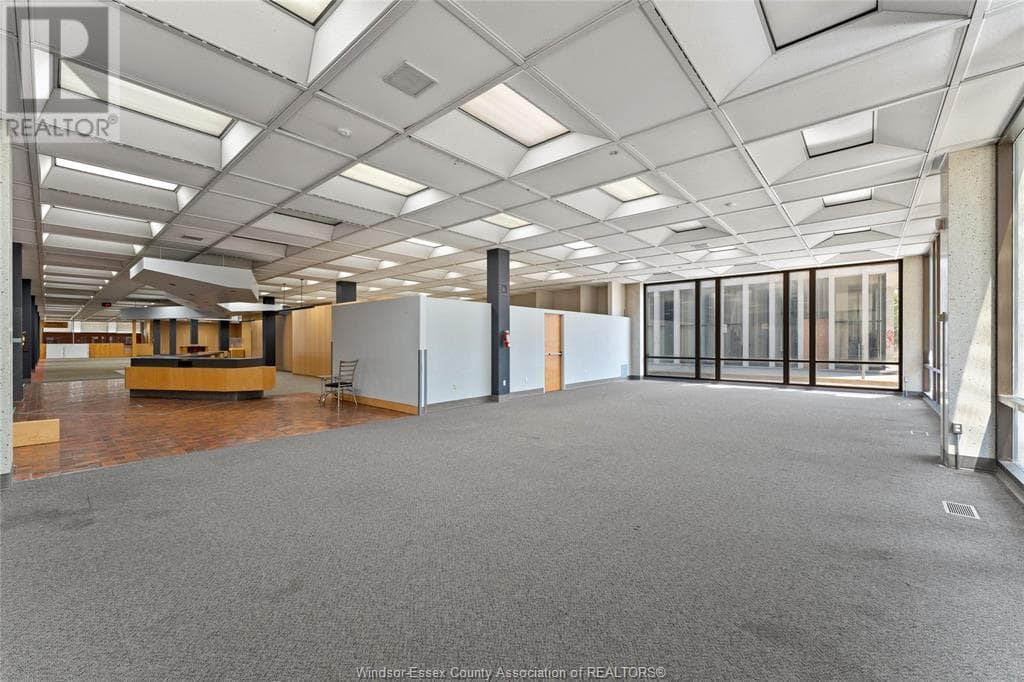 Real estate listing