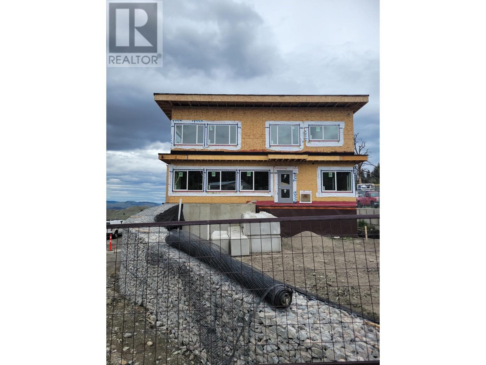 1403 ROPER PLACE, Kamloops, British Columbia