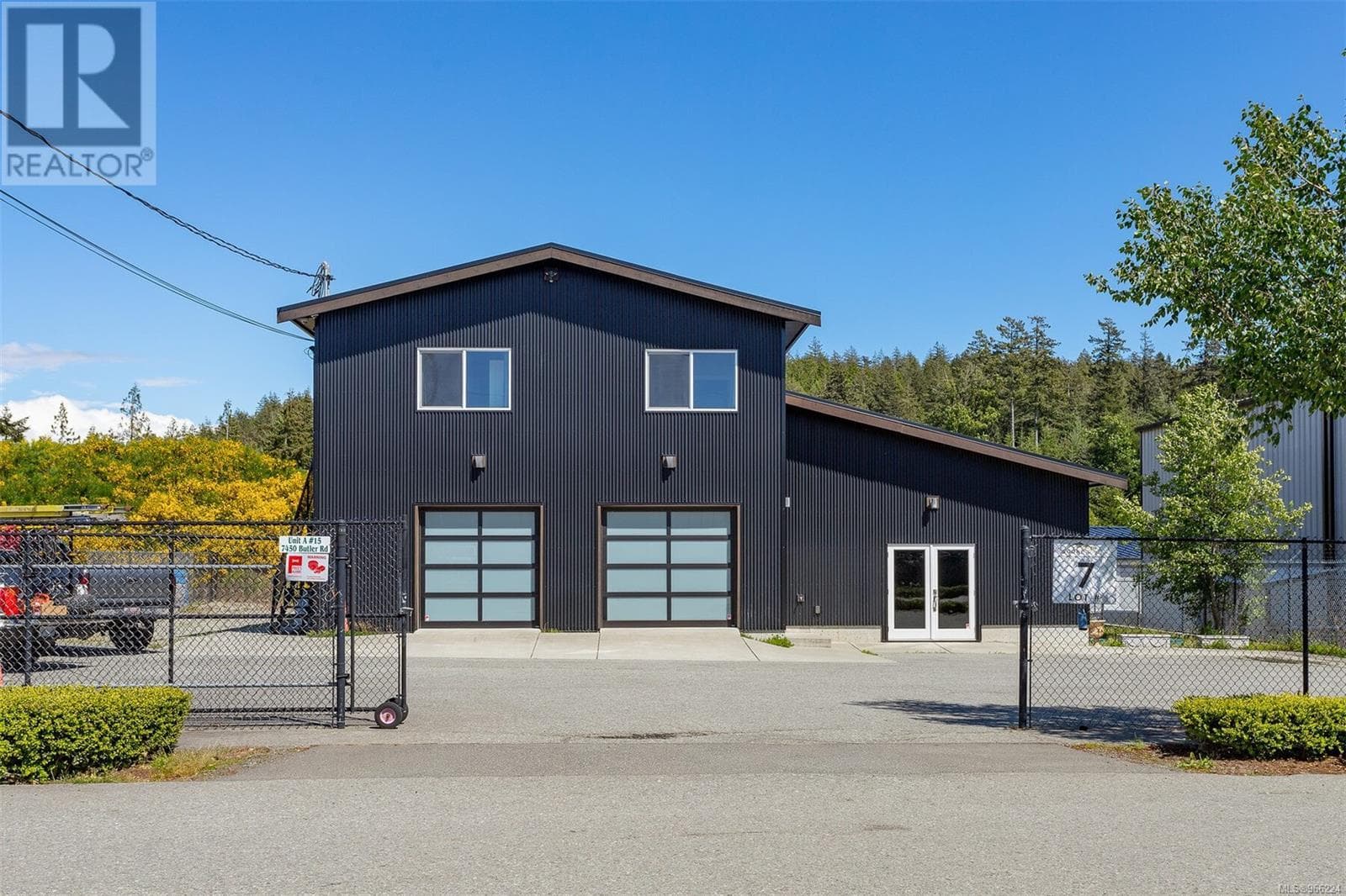 Real estate listing