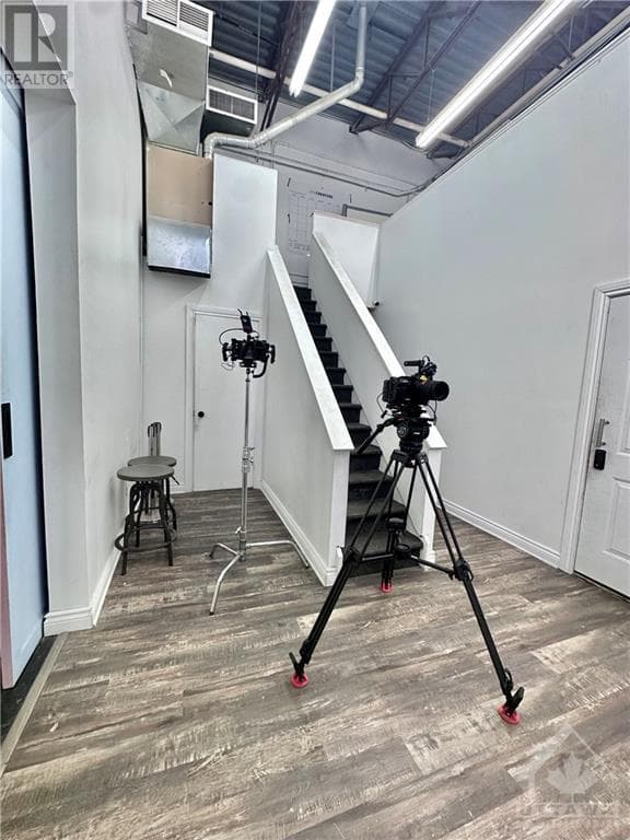 Real estate listing