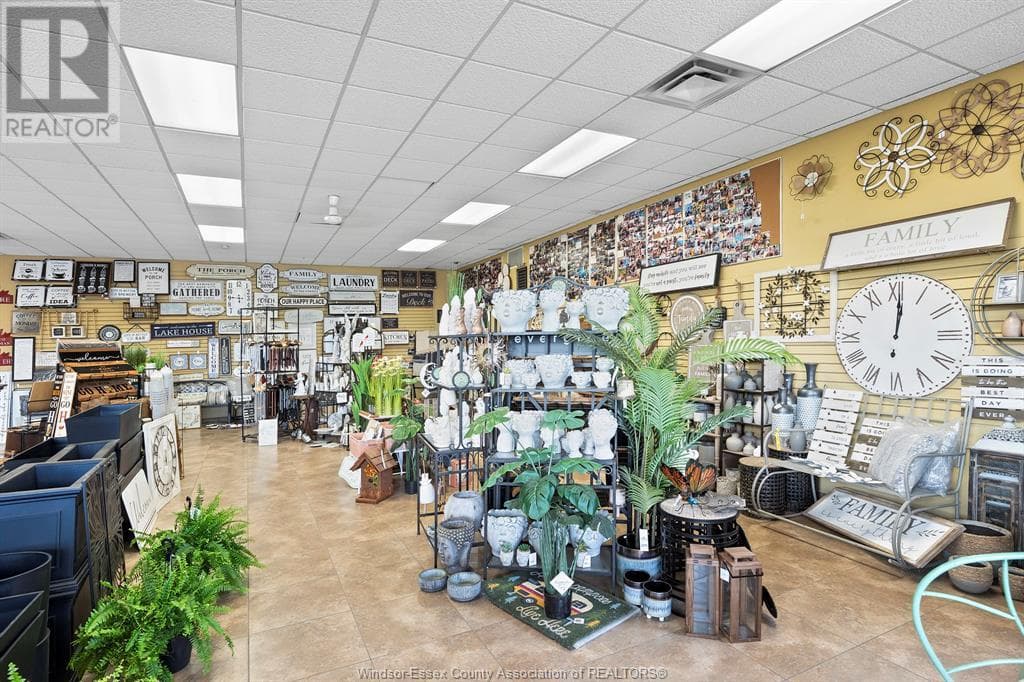 Real estate listing