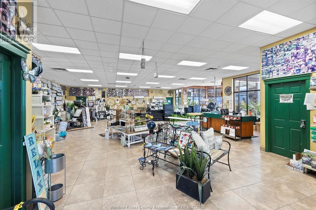 Real estate listing