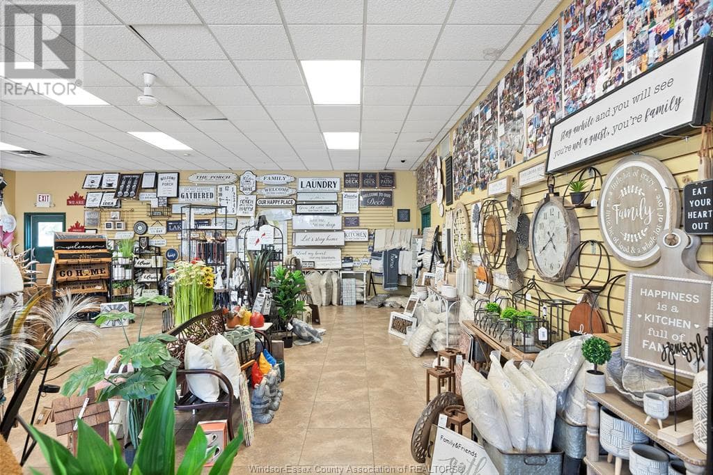 Real estate listing