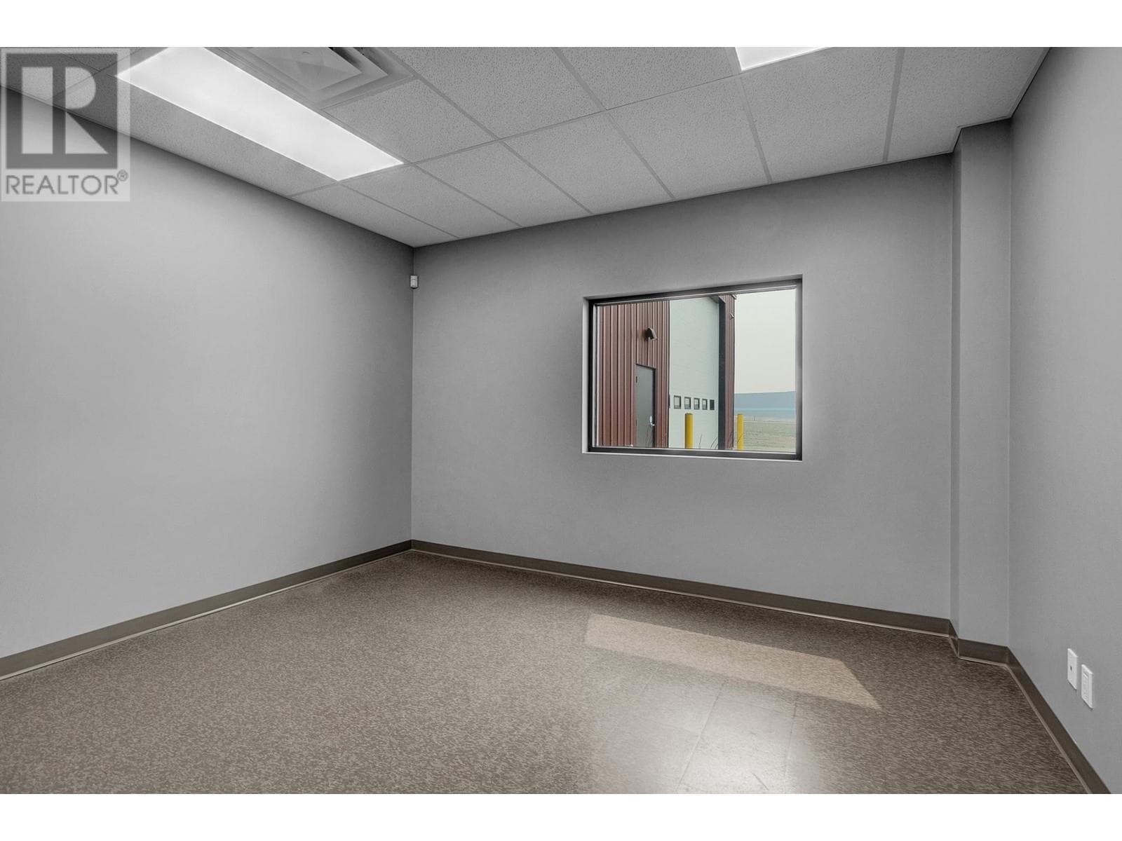 Real estate listing