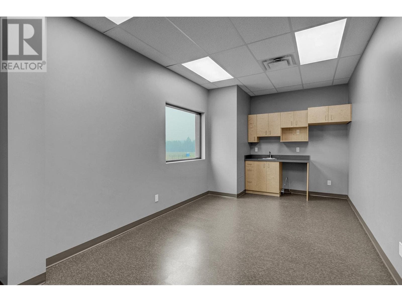 Real estate listing