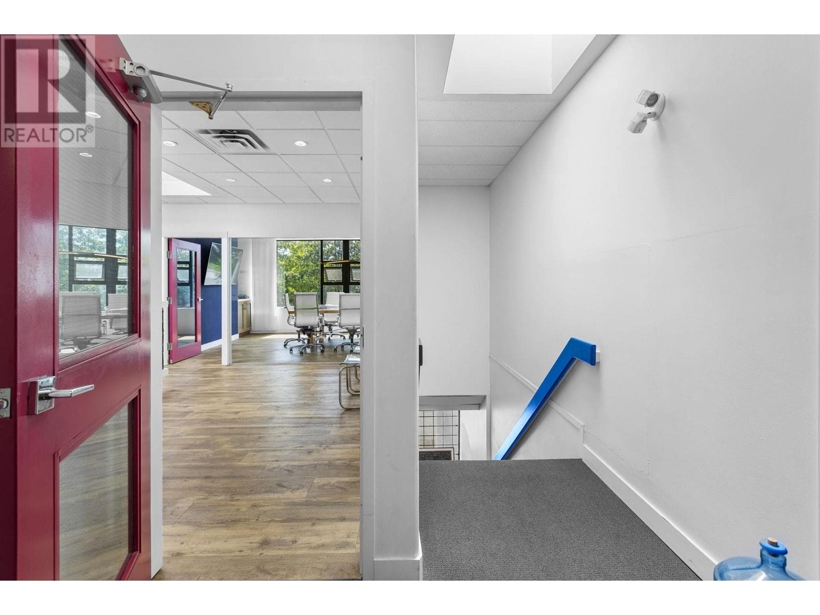 Real estate listing