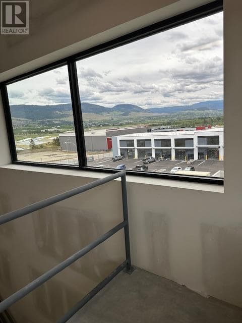 Real estate listing