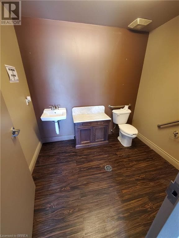 Real estate listing