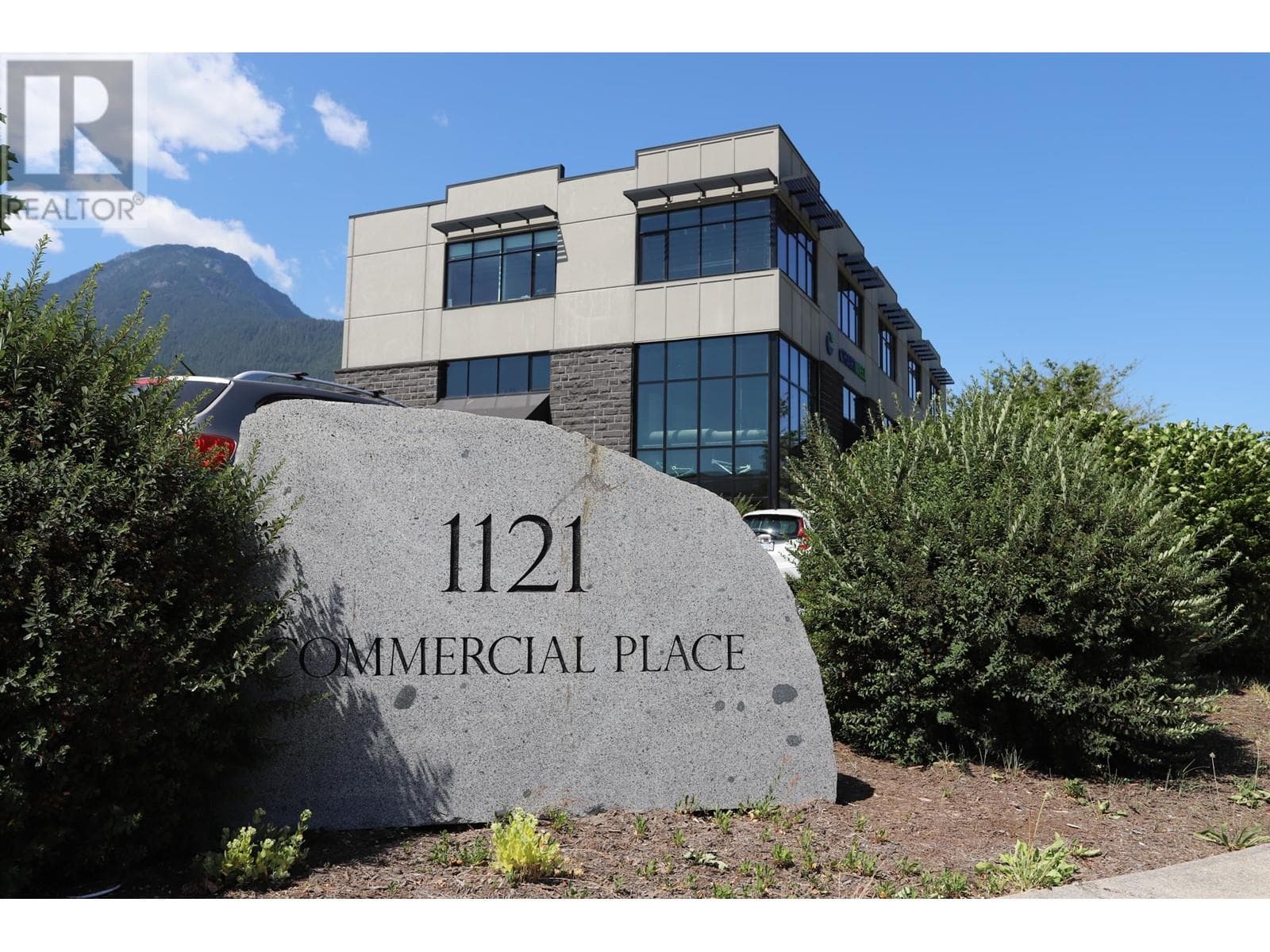 103 1121 COMMERCIAL WAY, Squamish, British Columbia