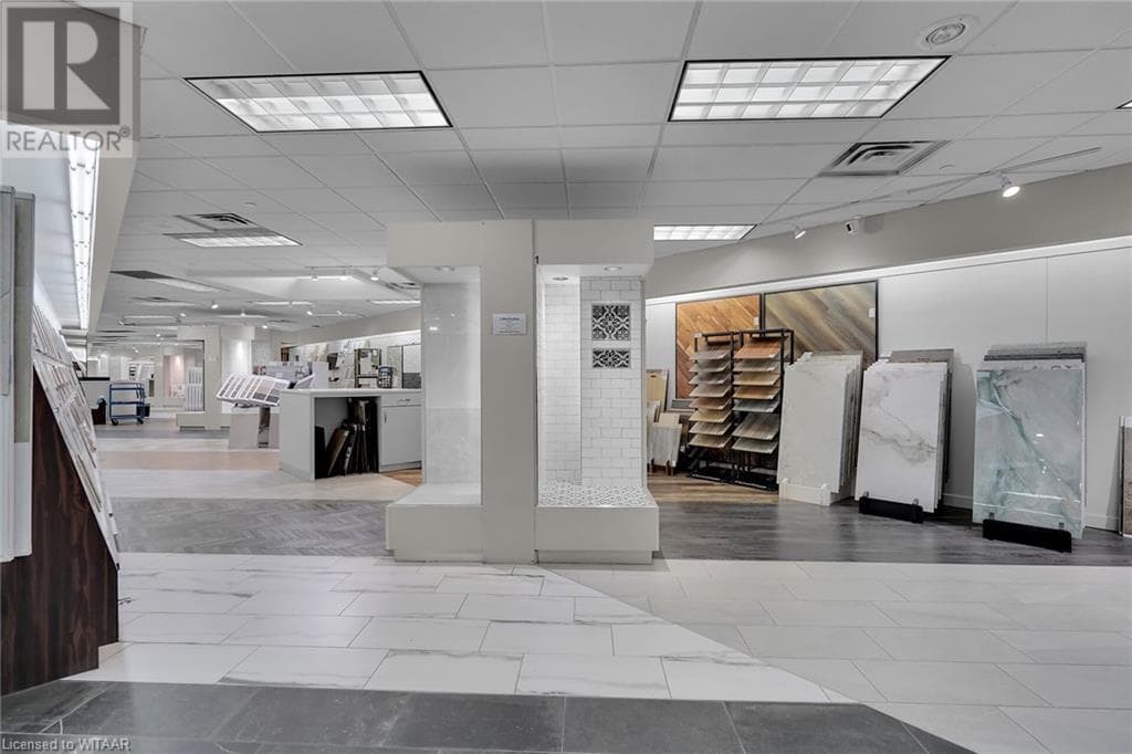 Real estate listing