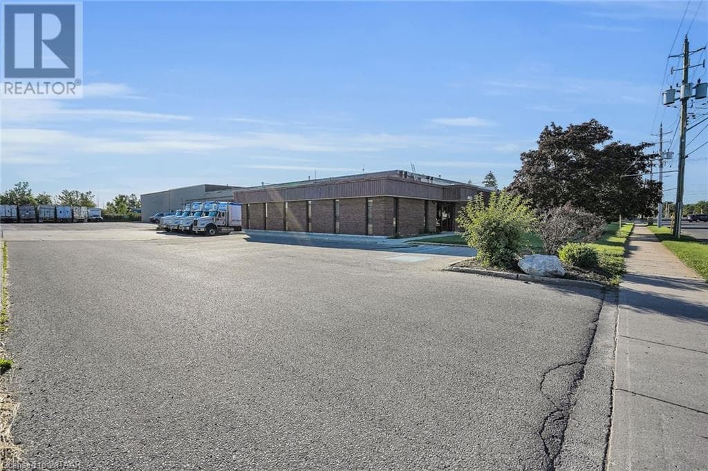 Real estate listing