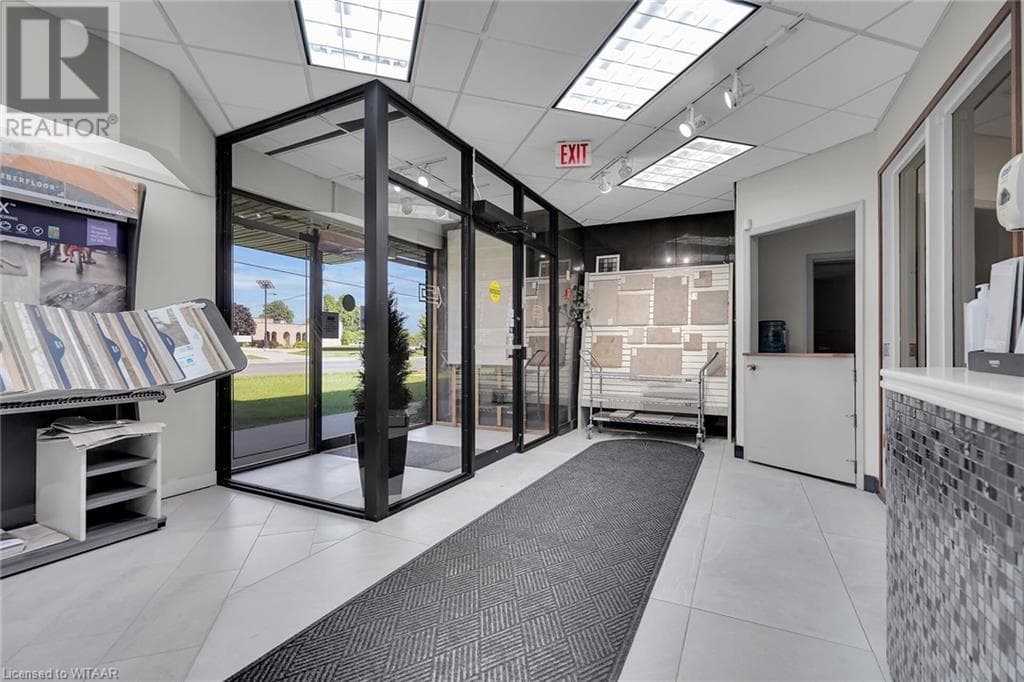Real estate listing