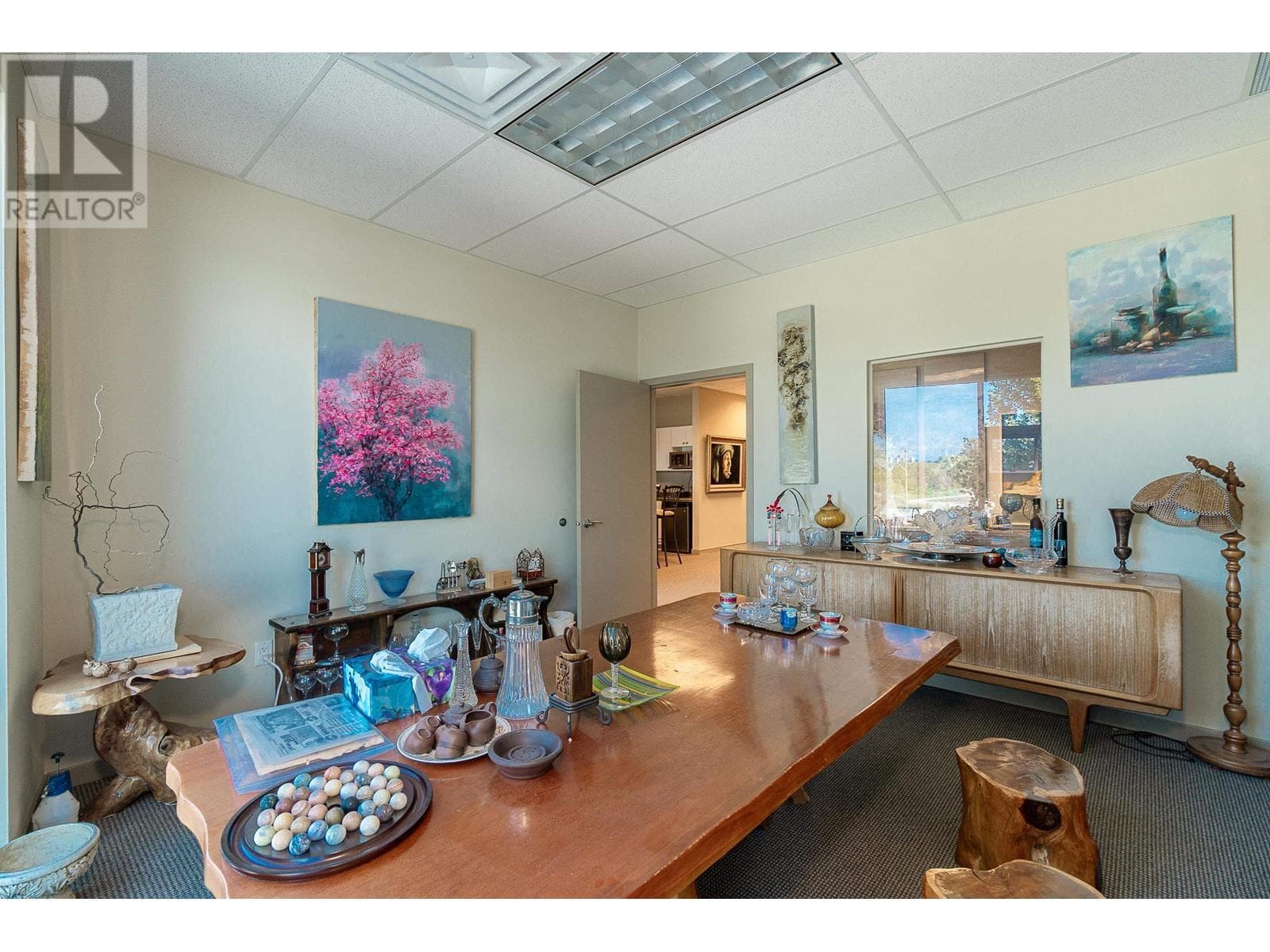 Real estate listing
