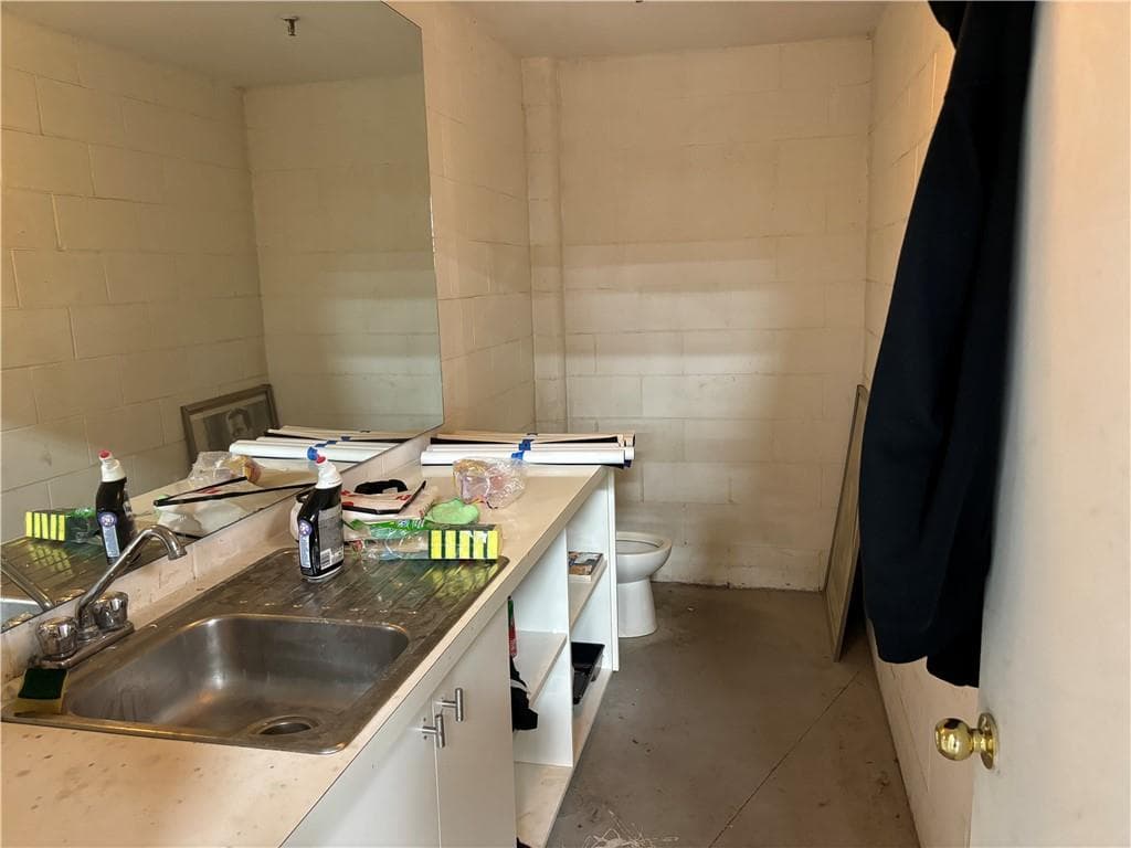 Real estate listing