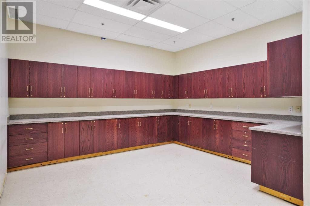 Real estate listing