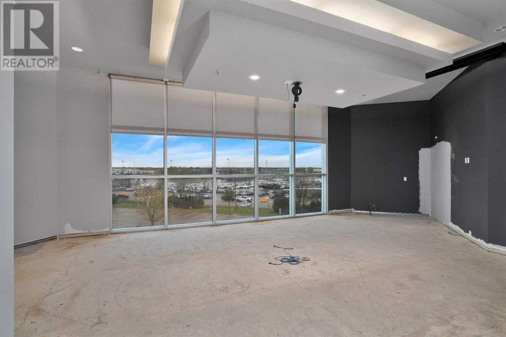 Real estate listing