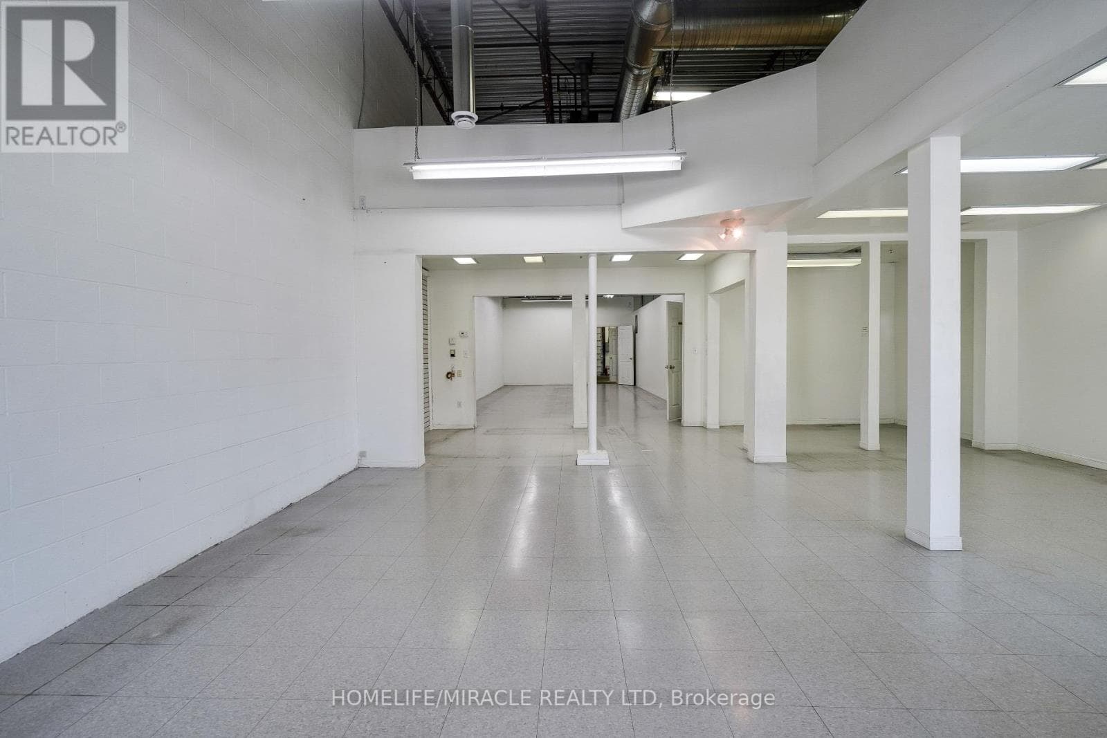Real estate listing